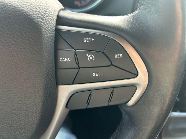 used 2020 Jeep Grand Cherokee car, priced at $23,959