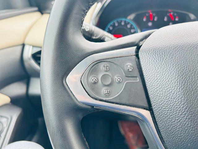 used 2023 Chevrolet Traverse car, priced at $26,900