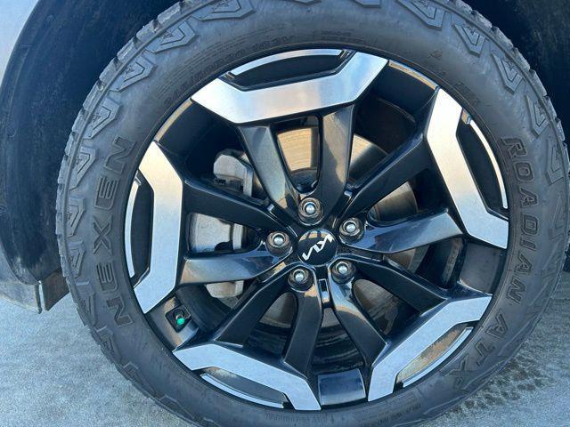 used 2024 Kia Telluride car, priced at $32,553