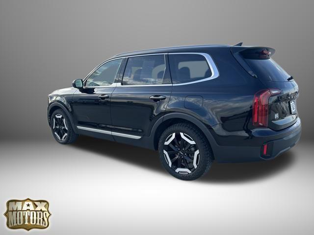 used 2024 Kia Telluride car, priced at $29,900