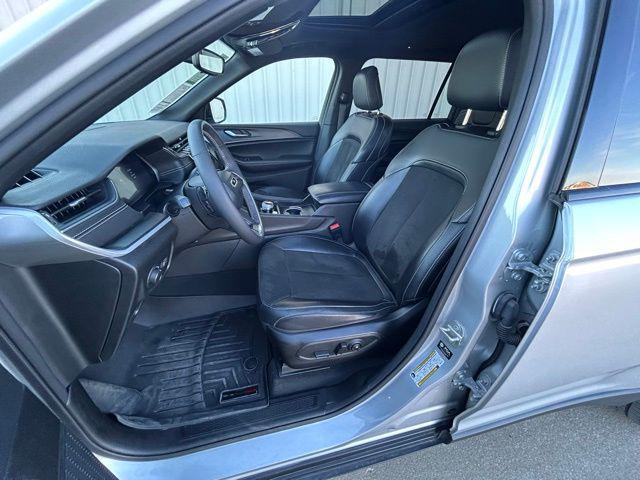 used 2024 Jeep Grand Cherokee L car, priced at $32,900