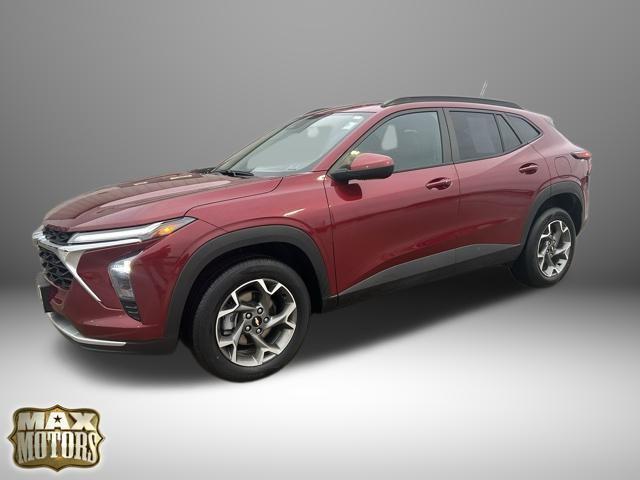 used 2025 Chevrolet Trax car, priced at $23,552
