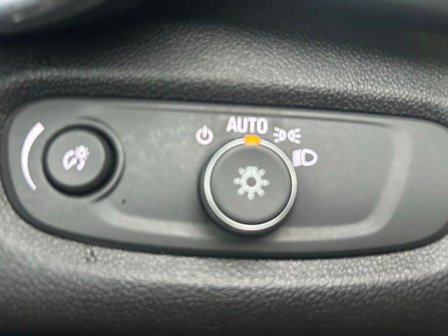 used 2025 Chevrolet Trax car, priced at $23,552