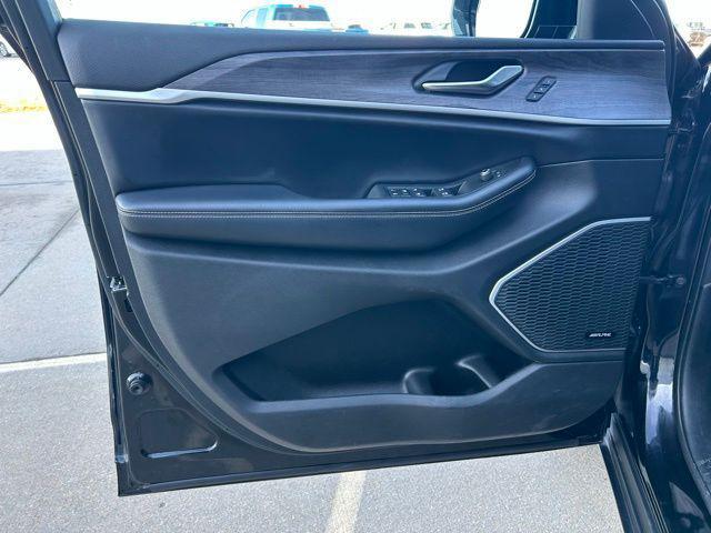 used 2021 Jeep Grand Cherokee L car, priced at $26,751