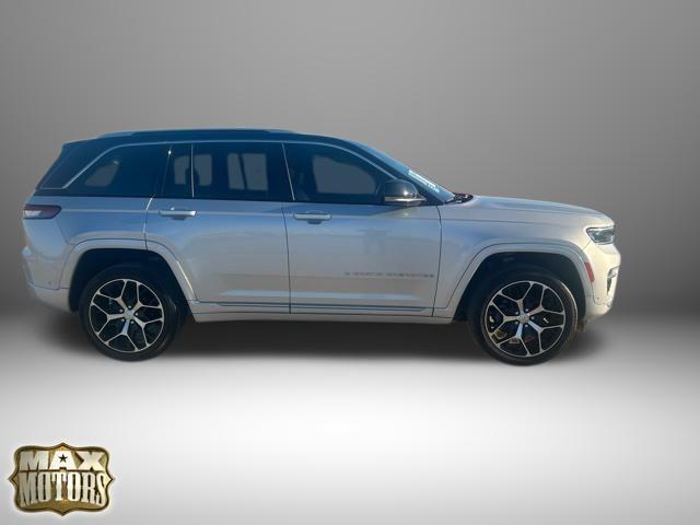 used 2022 Jeep Grand Cherokee car, priced at $41,953