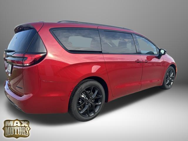 new 2027 Chrysler Pacifica car, priced at $52,900