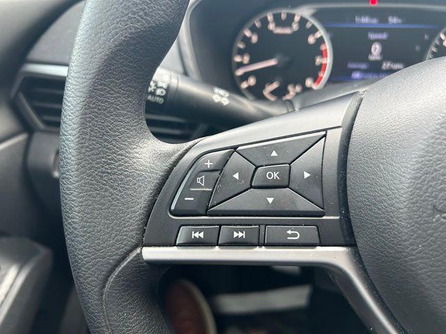 used 2022 Nissan Altima car, priced at $21,952