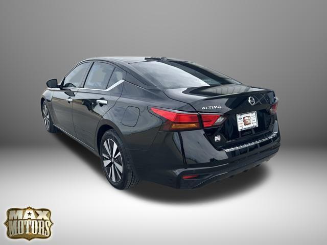 used 2022 Nissan Altima car, priced at $21,952
