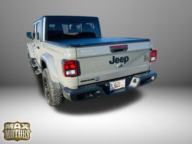 used 2022 Jeep Gladiator car, priced at $30,991