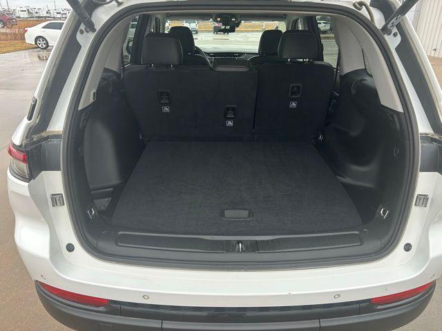 used 2023 Jeep Grand Cherokee car, priced at $31,952