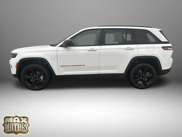 used 2023 Jeep Grand Cherokee car, priced at $31,952