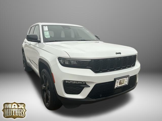 used 2023 Jeep Grand Cherokee car, priced at $31,952