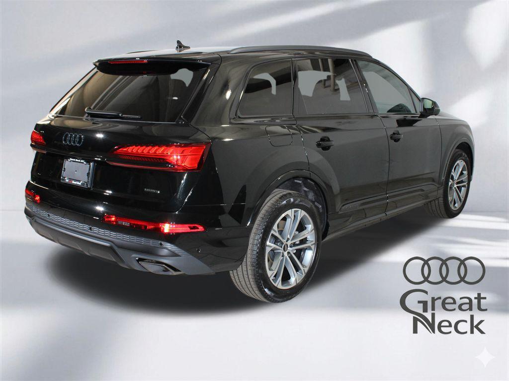 new 2026 Audi Q7 car, priced at $63,195