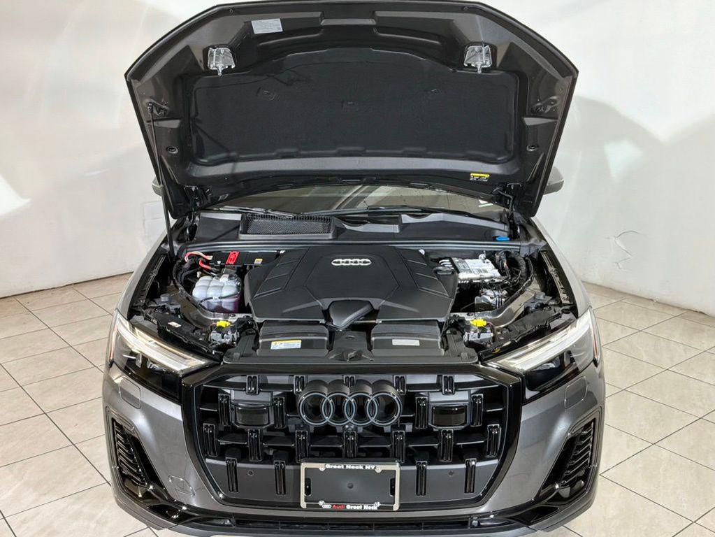 new 2026 Audi Q7 car, priced at $67,895