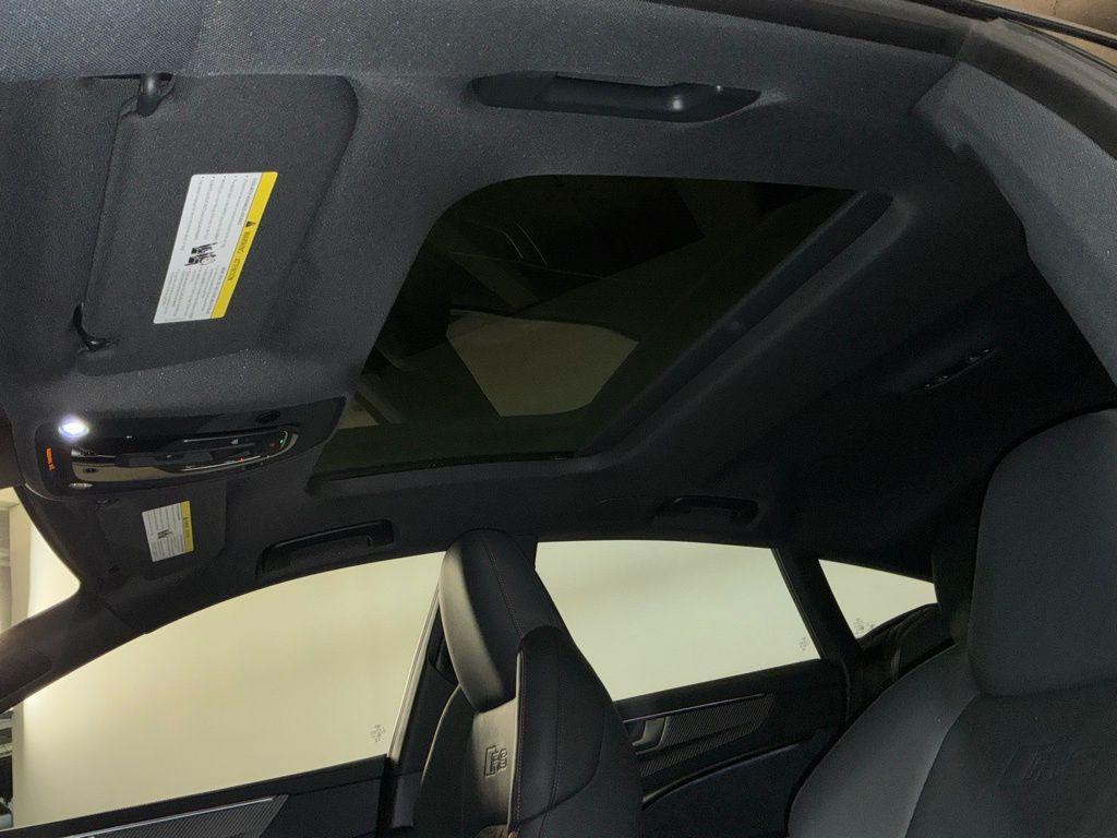 new 2026 Audi RS 7 car, priced at $147,745