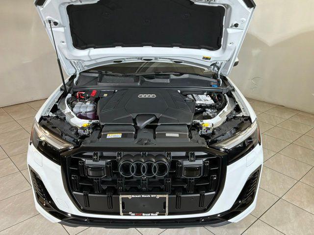 new 2026 Audi Q7 car, priced at $72,095