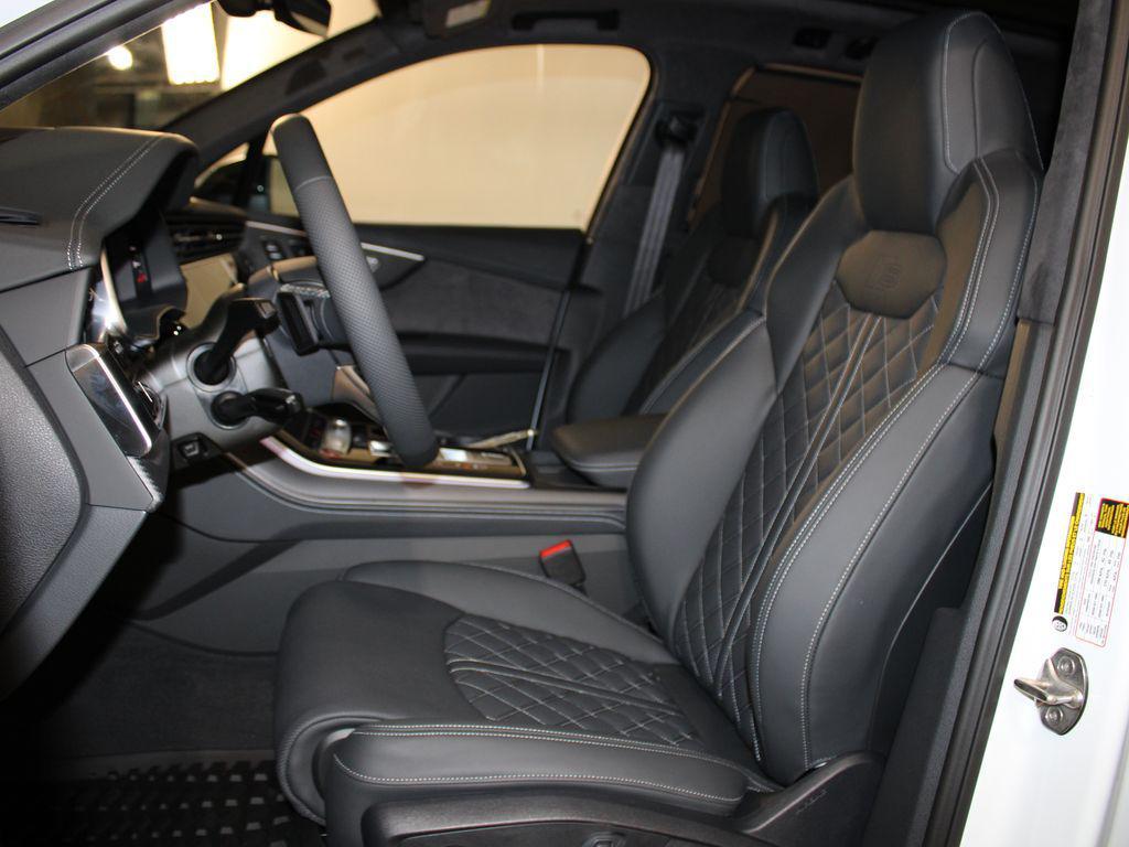 new 2026 Audi SQ7 car, priced at $108,405