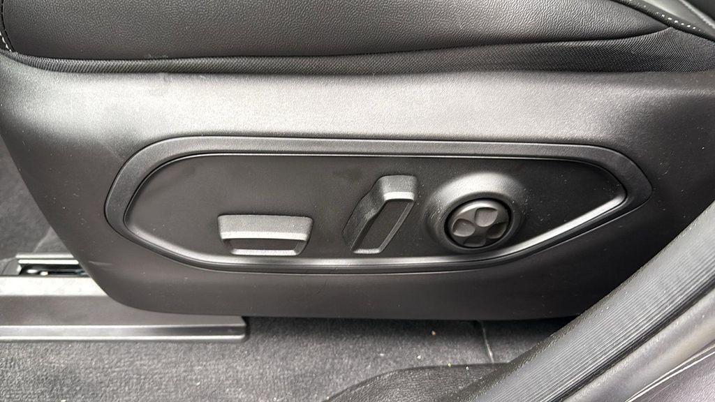 new 2025 Jeep Grand Cherokee car, priced at $45,798