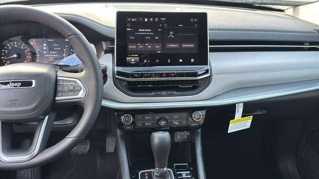 new 2026 Jeep Compass car, priced at $33,998