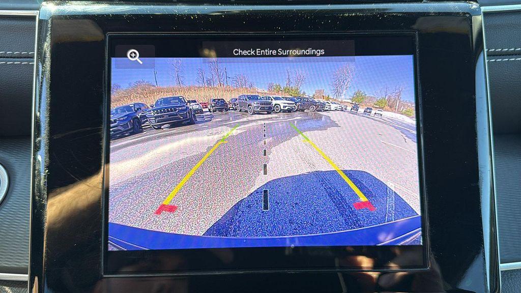 new 2025 Jeep Grand Cherokee car, priced at $45,798