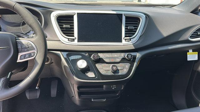 used 2026 Chrysler Voyager car