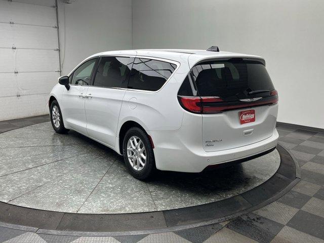 used 2023 Chrysler Pacifica car, priced at $25,995
