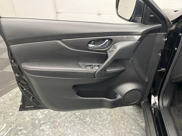 used 2020 Nissan Rogue car, priced at $17,995