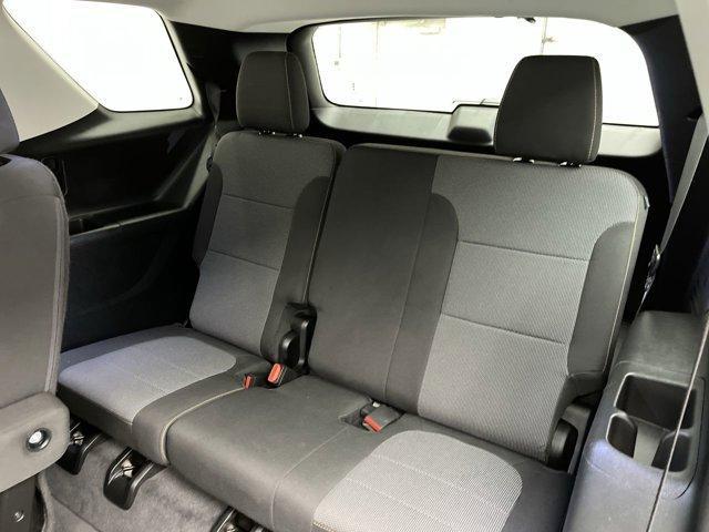 used 2020 Chevrolet Traverse car, priced at $17,384
