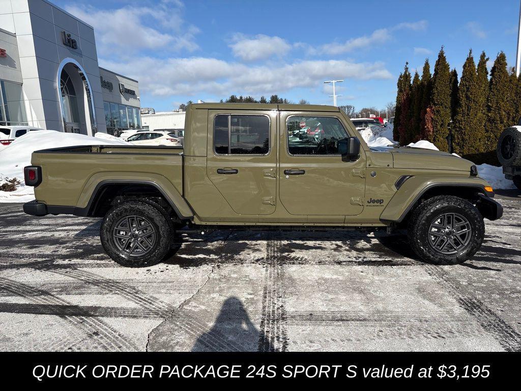 new 2026 Jeep Gladiator car, priced at $49,660