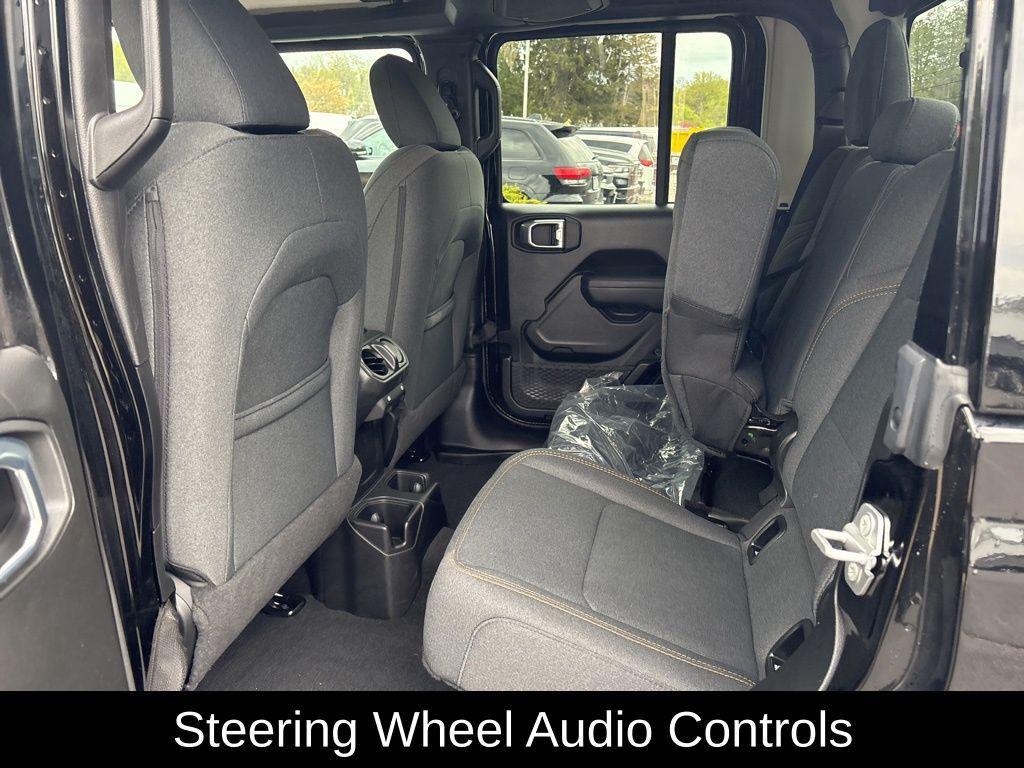 used 2024 Jeep Gladiator car, priced at $36,325