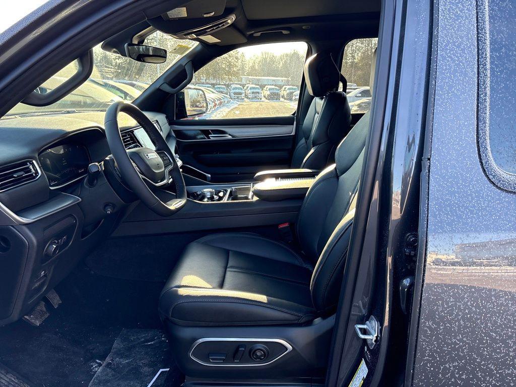 new 2026 Jeep Grand Wagoneer car, priced at $77,675