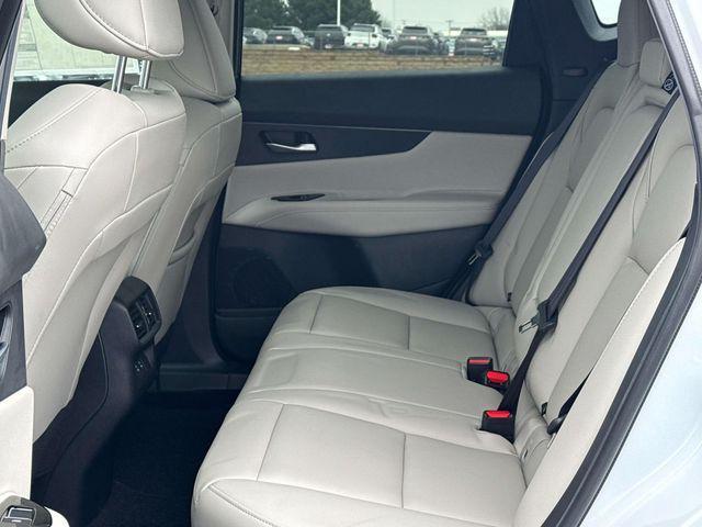 new 2025 Nissan Murano car, priced at $40,879