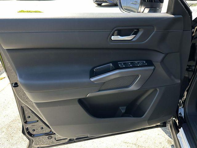 new 2026 Nissan Pathfinder car, priced at $43,416