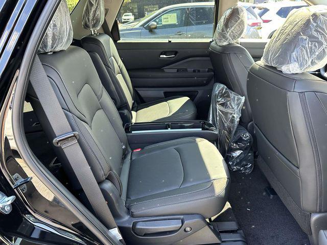new 2026 Nissan Pathfinder car, priced at $43,416