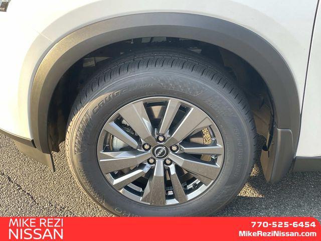 new 2025 Nissan Pathfinder car, priced at $33,927