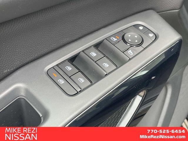 new 2026 Nissan Pathfinder car, priced at $40,283