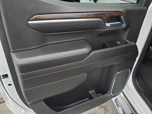 used 2023 GMC Sierra 1500 car, priced at $36,487