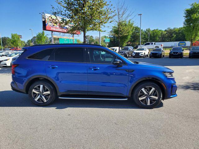 used 2022 Kia Sorento car, priced at $23,236
