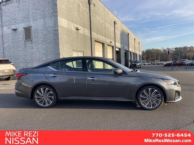 new 2025 Nissan Altima car, priced at $30,652