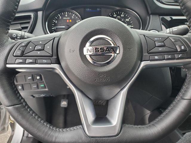 used 2018 Nissan Rogue car, priced at $14,888