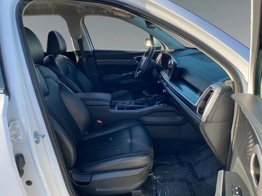 used 2024 Kia Sorento car, priced at $29,250