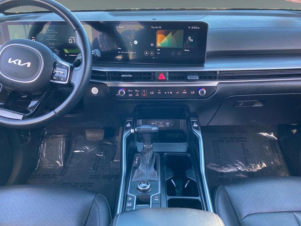 used 2024 Kia Sorento car, priced at $29,250