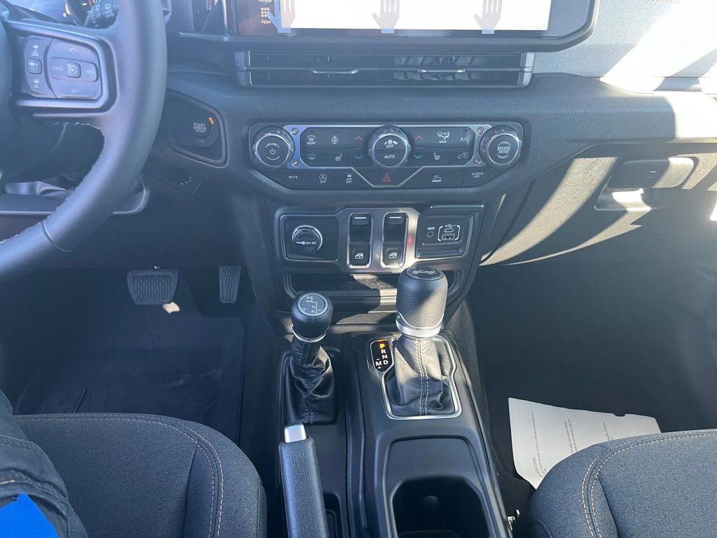 new 2026 Jeep Wrangler car, priced at $47,125