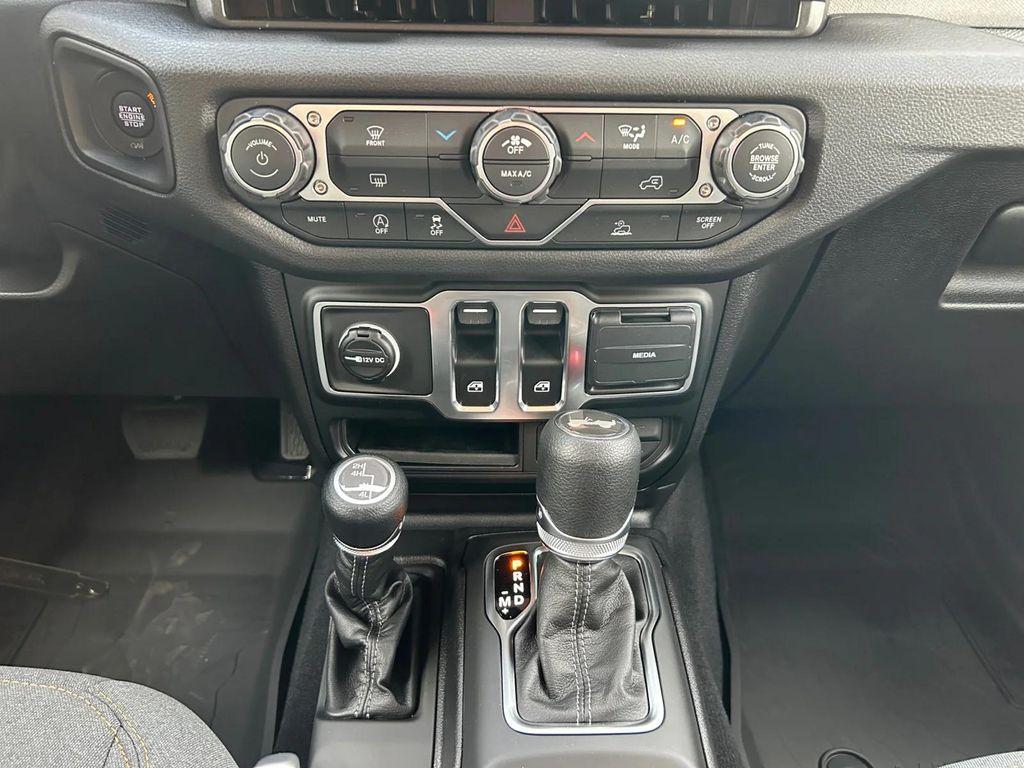 new 2026 Jeep Wrangler car, priced at $43,565