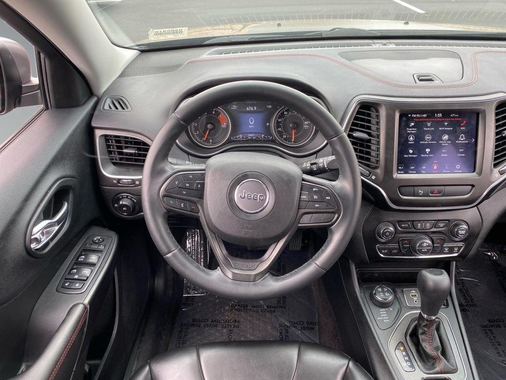 used 2019 Jeep Cherokee car, priced at $22,979