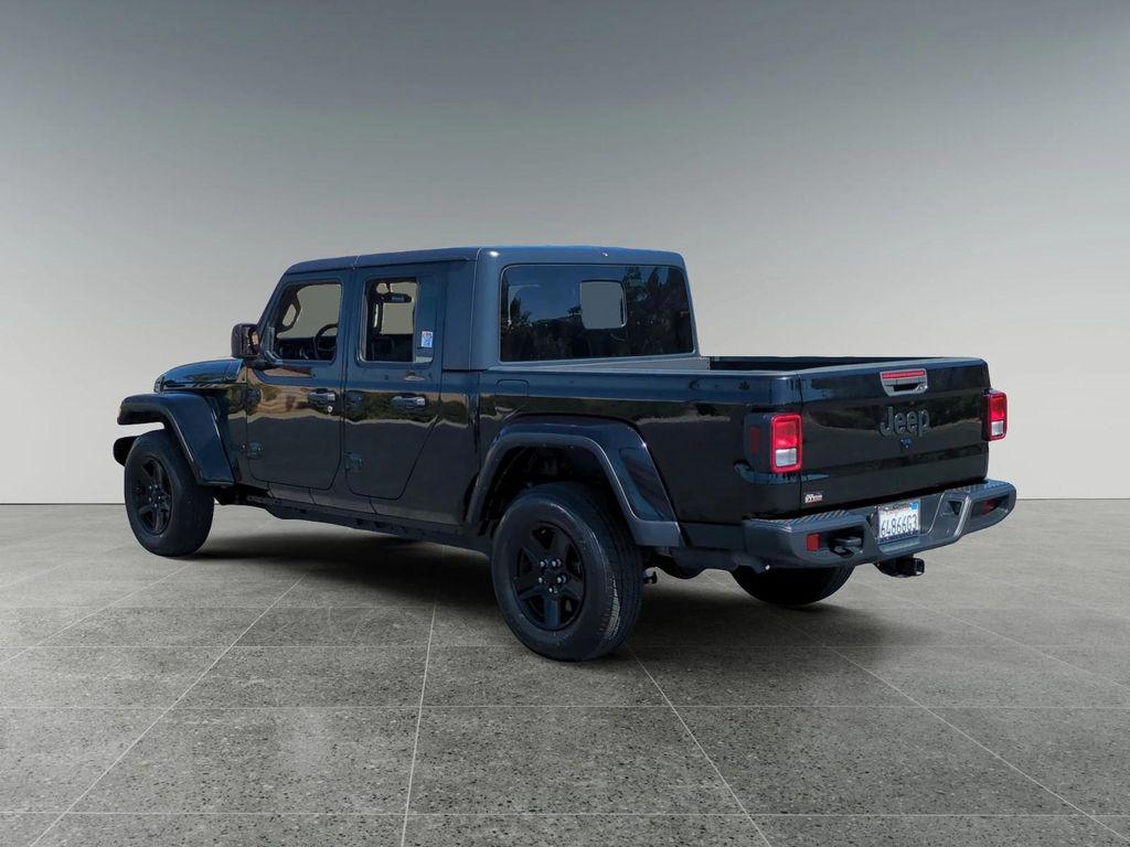 used 2021 Jeep Gladiator car, priced at $32,350