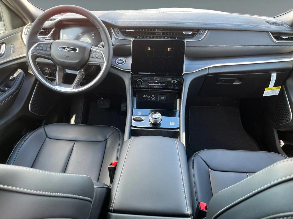 new 2025 Jeep Grand Cherokee L car, priced at $54,150