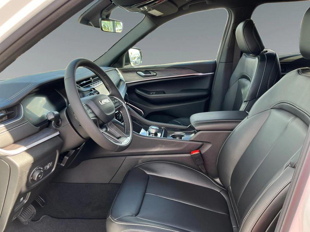 new 2025 Jeep Grand Cherokee L car, priced at $54,150