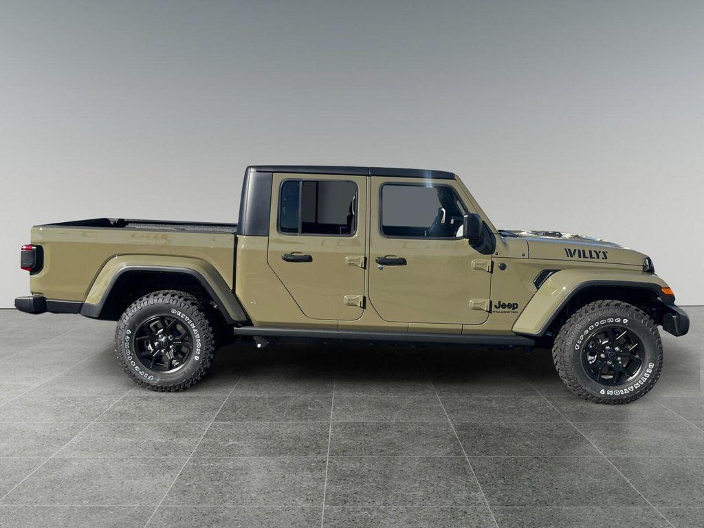 new 2025 Jeep Gladiator car, priced at $50,040