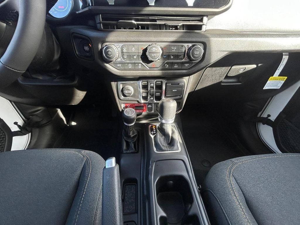 new 2026 Jeep Wrangler car, priced at $55,665